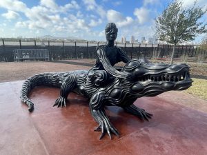 Read more about the article Giant crocodile sculpture in Crescent Park symbolizes Black female power: Prospect.5